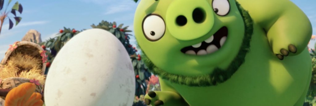 Във филма пилетата се разгневяват, след като мистериозни зелени прасета навестяват острова им, за да реализират свой коварен план