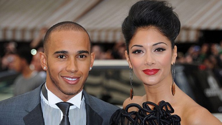 Най-вероятно Хамилтън също ще остане в тима