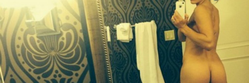 Американската звезда Хоуп Соло определено би помогнала на Playboy. Но не е само тя...