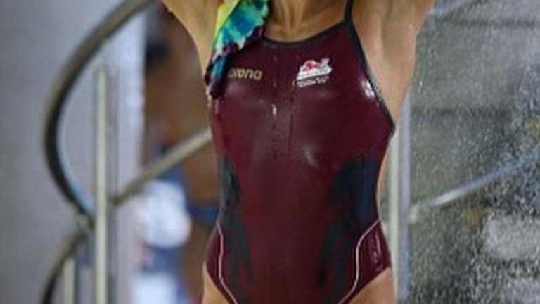 28-годишната Кауч е една от най-декорираните спортисти в историята на британските скокове във вода. Тя е европейска шампионка на 10 метра синхронно от Айндховен 2012, сребърна медалистка в същата дисциплина от Рощок 2013 и от Лондон 2016 от 10-метрова платформа индивидуално, като спечели сребро и на 10 м синхронно от платформа на Игрите на мира през 2014 г.


