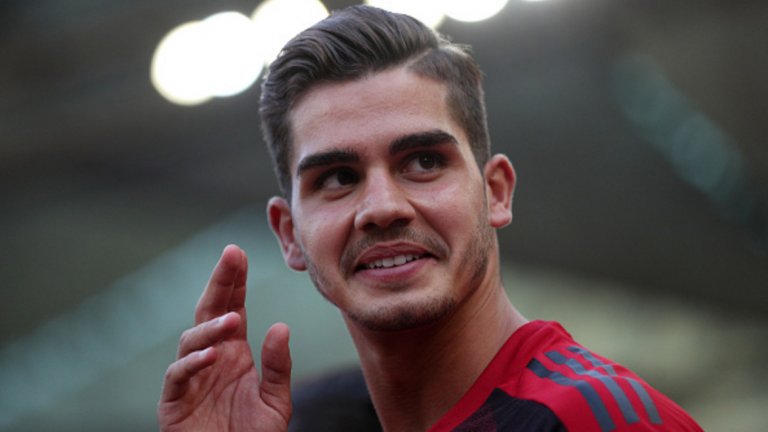 3. Андре Силва (в Севиля под наем от Милан)
В Лига Европа вкара 8 гола в 14 мача за Милан, но в Серия "А" нещата не вървяха и реализира само две попадения в 24 двубоя. В Севиля се възроди и срещу името си има 7 гола в 10 мача в Ла Лига през тази кампания.