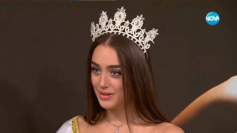 Но пък има украински корени, което я прави по-достойна да ни представя пред международната общественост