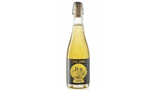 Pang-Pang-Yellow-Snow-Beer-e1418492452587