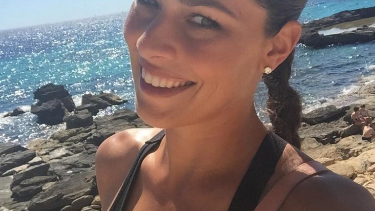 „Опитвала съм диети, но честно казано твърде много обичам да си похапвам. Освен това никога не мога да кажа „не” на шоколада. Когато си на диета, винаги си гладен и в лошо настроение”, сподели 29-годишната бивша №1 в женския тенис.