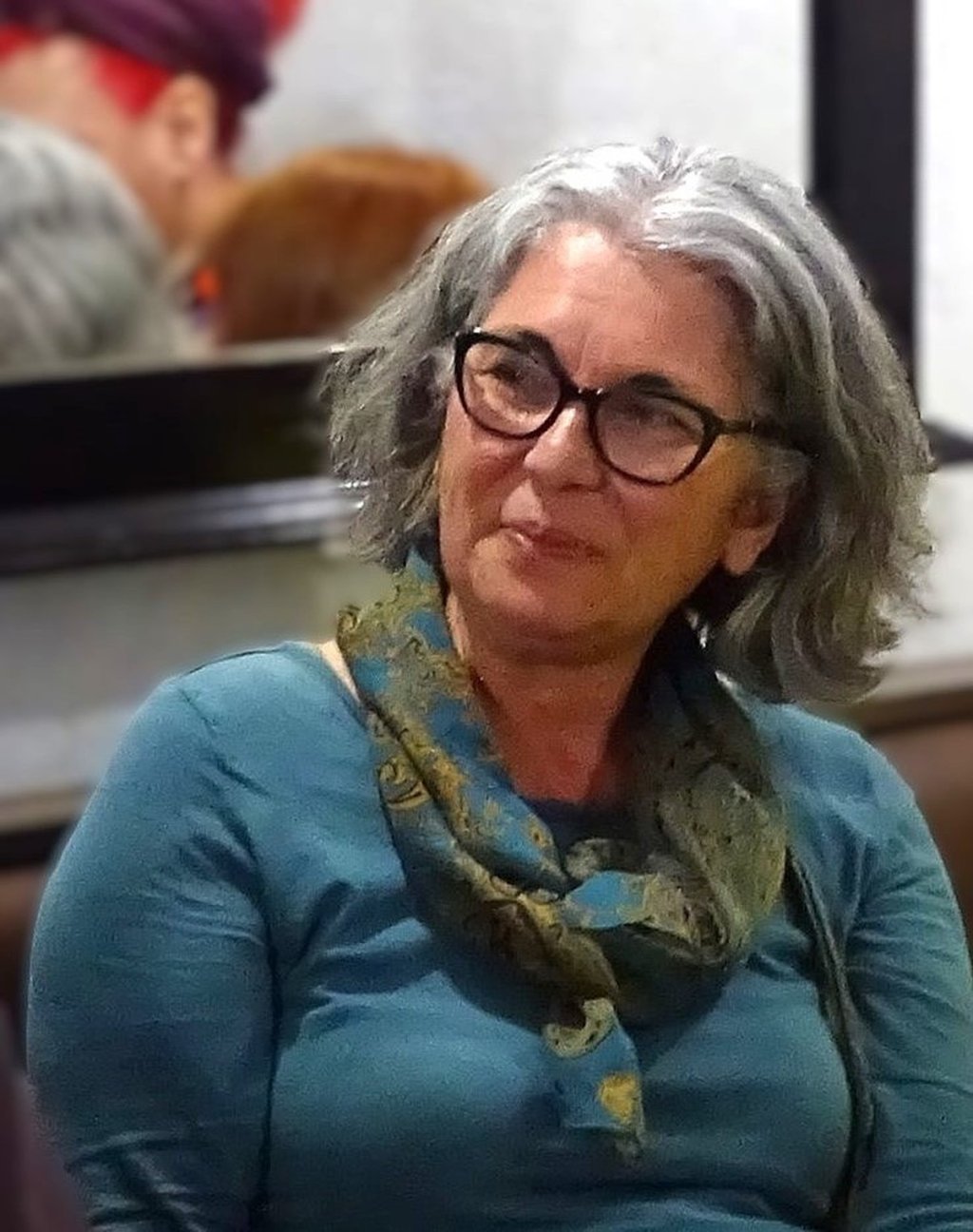 "Скъпи мои ангели" разказва за крехкия миг, когато животът дава избор