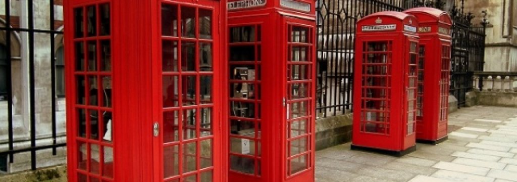 phone_boxes_in_carey_street_london_sep_2011_x6173473044x.jpg_2002894772