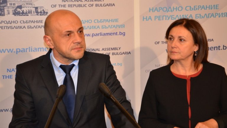 Според Томислав Дончев от ГЕРБ думите му, че Радан Кънев може и да е премиер, не са били шега.