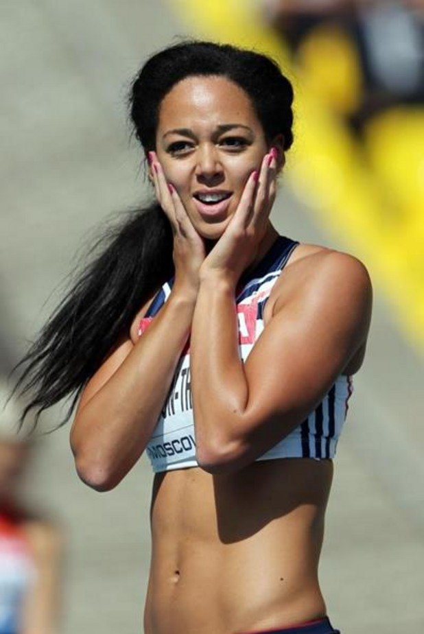50. Катарина Джонсън Томпсън, атлетка от Великобритания. В първите 25 имена от класацията има няколко атлетки, които британците очевидно възприемат като секс символи. Катарина е само на 21 години, а вече има 3 златни медала на дълъг скок от последните 18 месеца.
