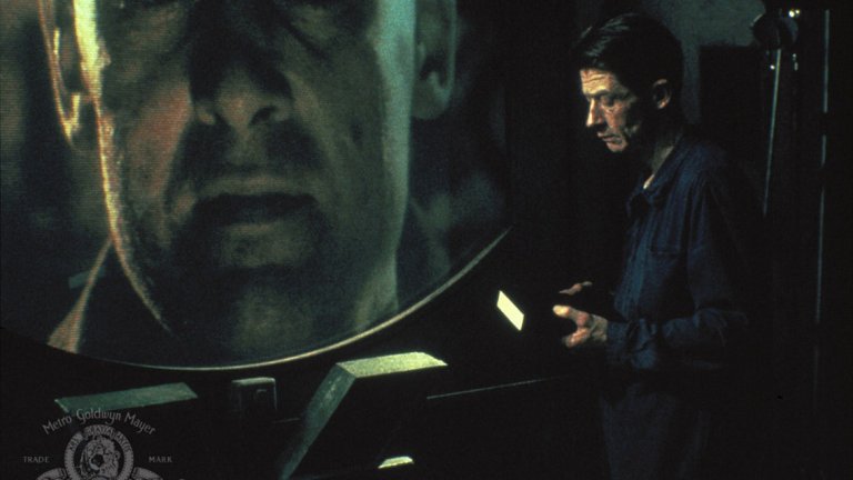 1984 
Изненадващо за някои и не чак толкова учудващо за киноманите, но романът на Оруел има великолепна екранизация, която иронично е от 1984-а година. Филмът пресъздава изключително точно както сюжета, така и атмосферата на романа, без да изпуска най-важните моменти от книгата. В ролята на Уинстън е Джон Хърт, който във "В като Вендета" играе тотално противоположен образ – този на тираничният Адам Сатлър. "1984" няма да разочарова почти никого от верните фенове на романа.