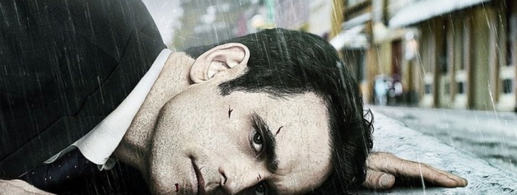 Уейуърд Пайнс (Wayward Pines)
Сериалът с Мат Дилън е създаден по романите на Блейк Крауч и разказва за детектив, който отива да търси свои изчезнали колеги в малкото градче Уейуърд Пайнс. Следва инцидент, който изтрива паметта му. Когато спомените му започват да си идват на мястото, става ясно, че нещата не са такива, каквито изглеждат, а животът се е преобърнал няколко пъти и то - в много по-голям мащаб, отколкото героят на Дилън би предположил. Едно зловещо пътуване, което подсказва какво може да се случи с човечеството, ако не внимаваме.