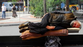 Къде отиват бездомните след кризисния център