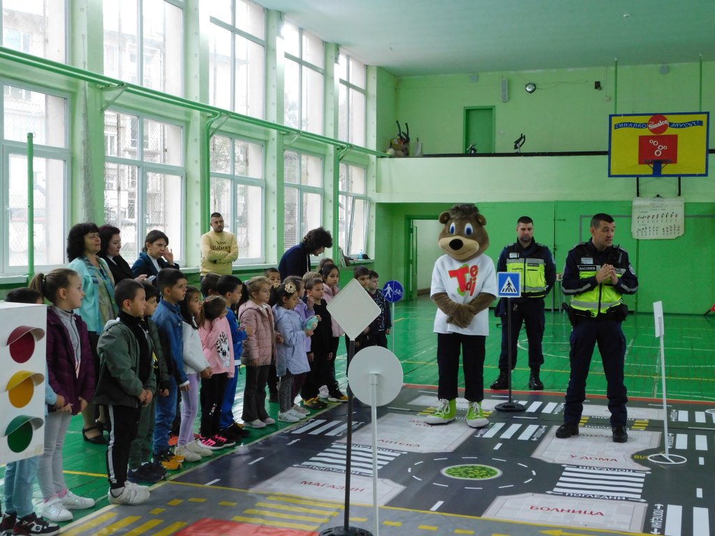 6-тото издание на кампанията „Пресичам безопасно с TEDI” стартира от Велико Търново