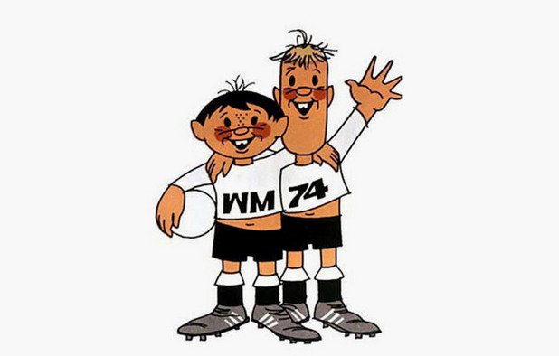 1974 г. - Тип и Тап са двама типични германски младежи, пресъздадени дори с червените им бузки и щръкнали коси. На екипа на левия пише WM (Световно първенство), а на десния - годината 1974-а.
