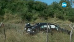 Шофьорът на автомобил с немска регистрация е загубил контрол над волана и е помел двама мотористи