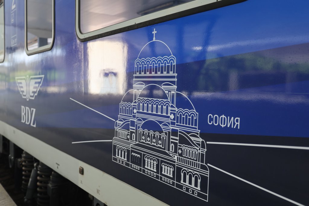 БДЖ пуска първи влак с новите немски вагони от София до Бургас