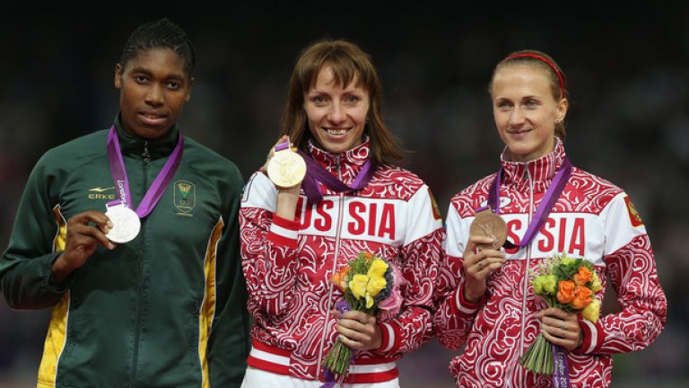 На подиума в Лондон 2012 заедно с двете рускини Мария Савинова и Екатерина Пойстогова, които по-късно бяха уличени в употреба на допинг и препоръчани за доживотно наказание
