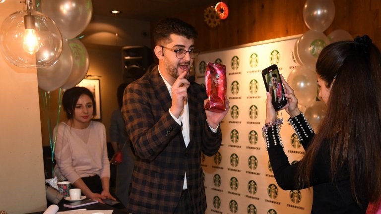 Starbucks отпразнува 15 години в страната ни