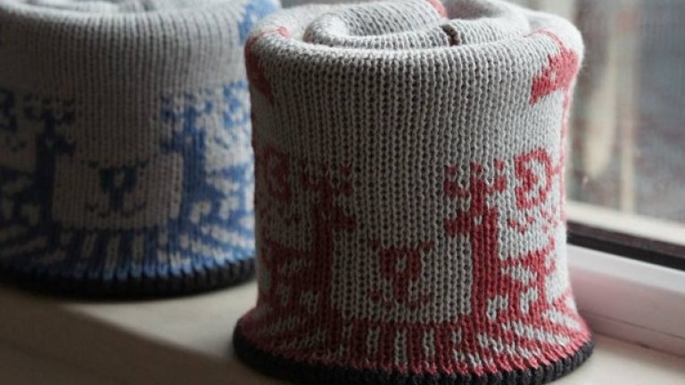 Зависи доста от скоростта на баба ви, но с нормално темпо ще оплете поне два големи шала.