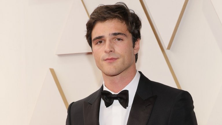 Елорди замества отпадналия от проекта Андрю Гарфийлд