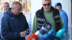 "Развален телефон" в Левски: Мъри няма да се яви на брифинга с Наско
