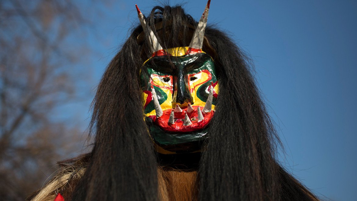 За поредна година фестивалът удиви публиката с разнообразие от маски и костюми.