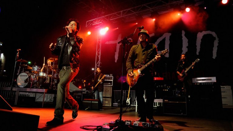 Train
Практически същото като Goo Goo Dolls, но през новото хилядолетие.