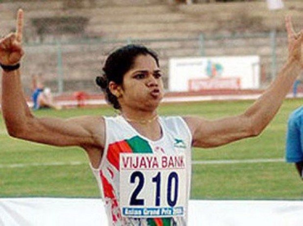 Пинки Праманик (Индия), лека атлетика
През 2004 г. Праманик печели медали на Азиатските игри в дисциплините 400 и 800 метра, след което изчезва от полезрението. През 2012 г. се появява с гръм и трясък. Разплакана жена звъни в полицията и твърди, че е изнасилена и малтретирана от приятеля си. За престъплението е арестувана...Пинки. След 25 дни зад решетките комисия от 7 лекари установява, че тя е мъж - псевдохермафродит. Праманик се оправдава с факта, че по време на спортната й кариера е приемала инжекции с тестостерон.