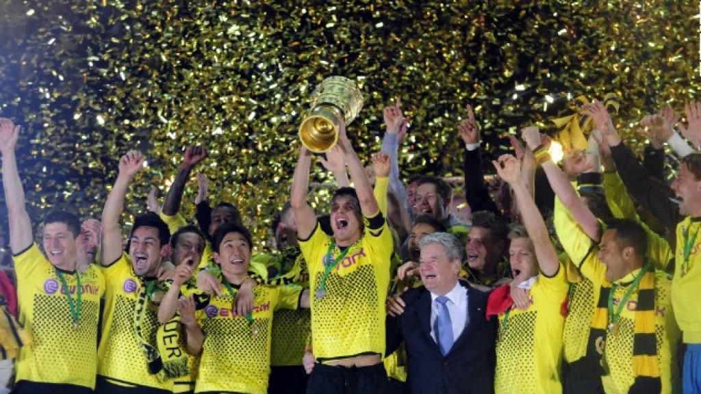 120512082706-football-german-cup-dortmund-bayern-story-top