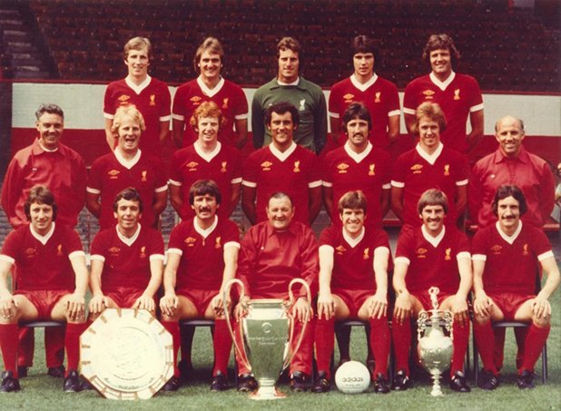 2. Ливърпул, 1977-1985
Ливърпул от края на 70-те до средата на 80-те е просто феноменален. Боб Пейсли води "червените" до 1983 г., когато е сменен от Джо Фейгън. Под тяхно ръководство Ливърпул печели 6 титли на Англия, 4 КЕШ-а и още 9 трофея на домашна сцена. Кени Далглиш, Греъм Сунес и Йън Ръш са само част от великия тим на мърсисайдци. Династията видя края си с трагедията на "Хейзел", след която УЕФА забрани участие на всички английски отбори в евротурнирите
