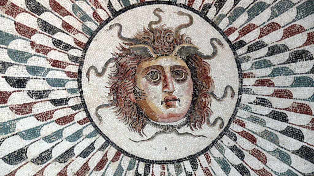 Sousse_mosaic_Gorgon_03