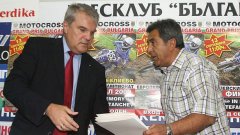 Петков изтъкна, че България никога не е била по-близо до подписването на договор с Формула 1. 