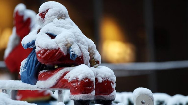 КАТ, МВР и кметове напомнят на водачите на автомобили да съобразяват скоростта си с пътя