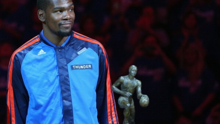 Речта му за MVP е предимно импровизирана - по начало е имал план, който си е записал на салфетка. Той се състоял в това да викне съотборниците си на сцената и да говори за тях. От там насетне просто е импровизирал. Резултатът бе един изключително чист, емоционален момент, който докасна мнозина дори извън спортните среди.