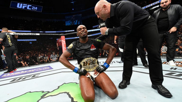И нов! И отново! Джон Джоунс - шампион на полу тежката категория в UFC