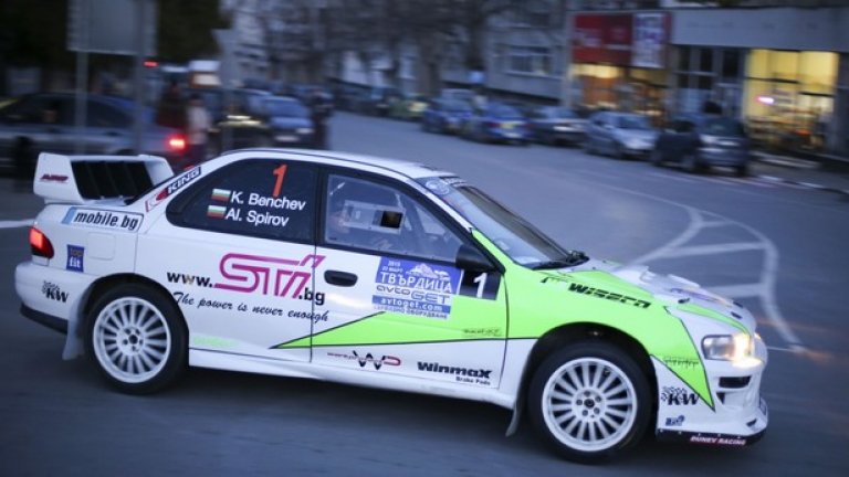 Калин Бенчев и Алекс Спиров спечелиха открития ралиспринт на сняг "Твърдица 2015"