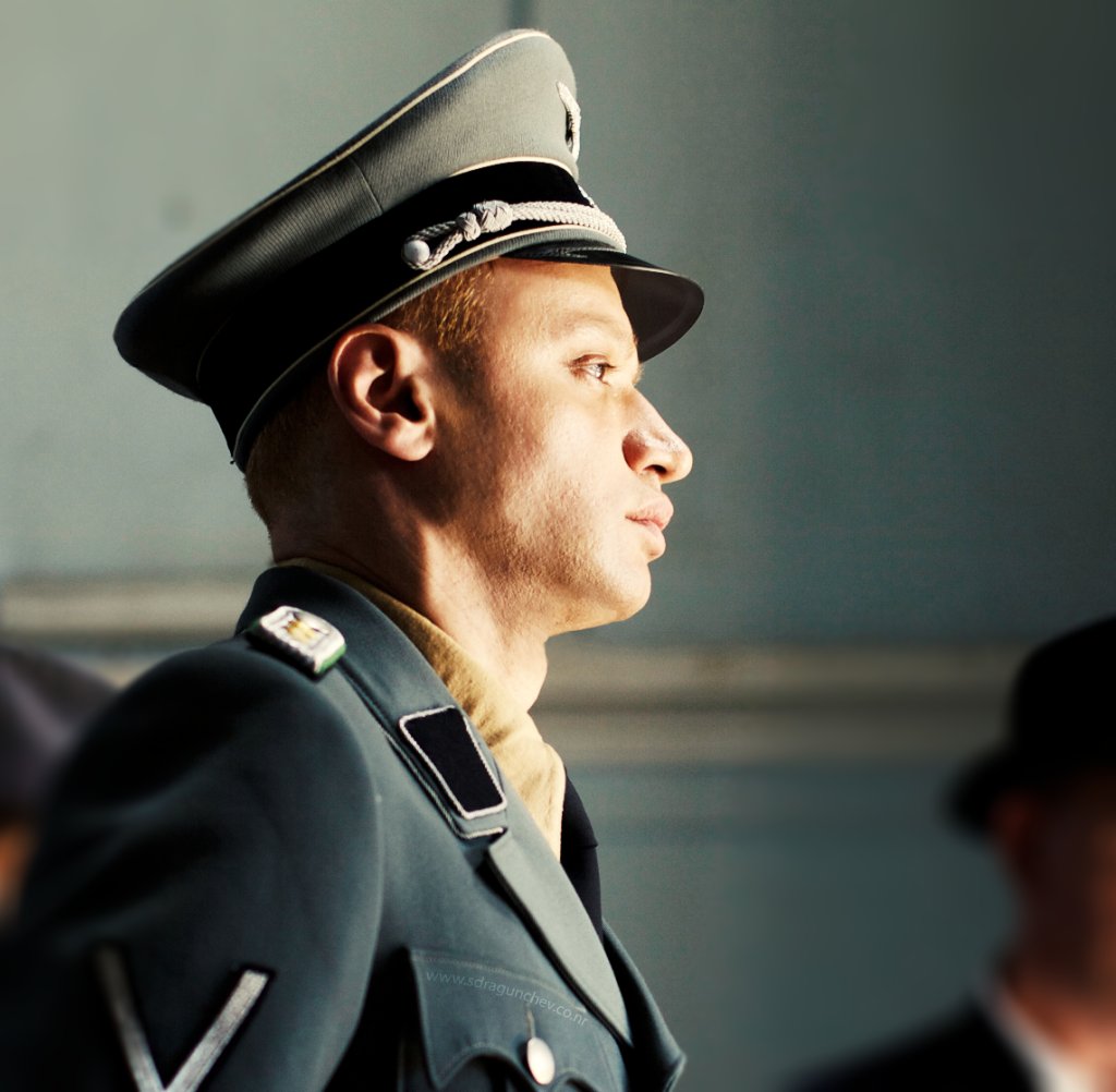 Пътят към Коста дел Мересме е филм с режисьор Иван Ничев, ролята на фашиста е на Теодор Данекер