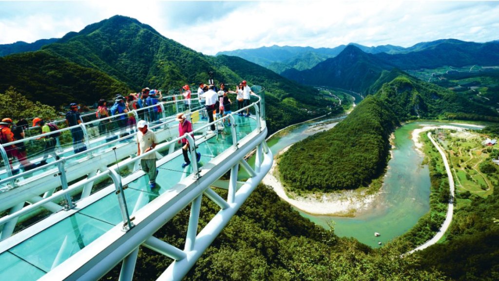 Byeongbangchi Skywalk