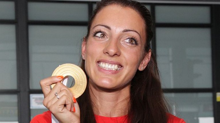 Ивет Лалова е спечелила достатъчно отличия, включително злато от европейското през 2012-а, така че мнението и по въпроса за допинга в спорта е изключително интересно. От изявлението и е ясно - възмутена е.