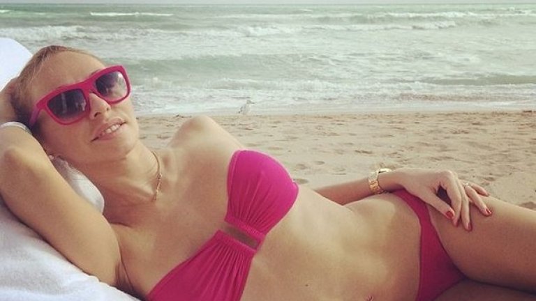 Новата г-жа Пескова си почива на плажа в Маями