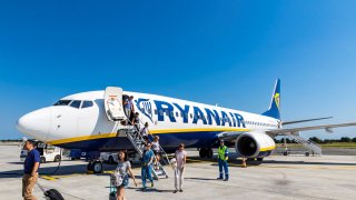 Има обективни причини цените на Ryanair и Wizz да са високи, но нека вече не ги наричаме нискотарифни