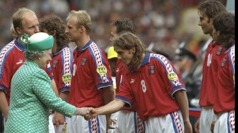 Бамбър Бридж – Чехия, 1996 г. Отличен начин да се подготвиш за Евро 96‘ – с мач срещу отбор от шеста дивизия в Англия.