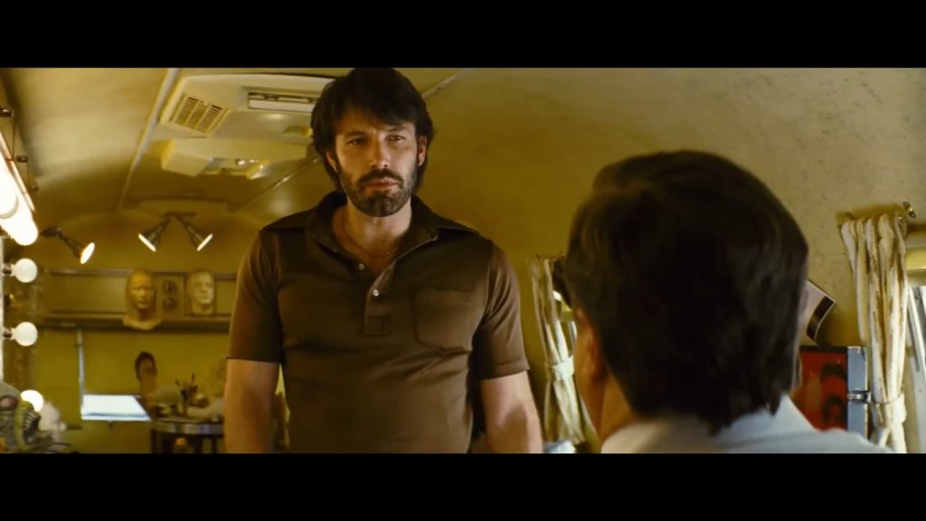 "Арго" (2012)  
Тони Мендес, специалистът по екфилтрация, който вдъхновява филма, казва, че няма нищо против това Бен Афлек да не е също от мексикански произход. Същевременно Клеа Дювал играе Кора Амбърн-Лижек, която е наполовина японска. 