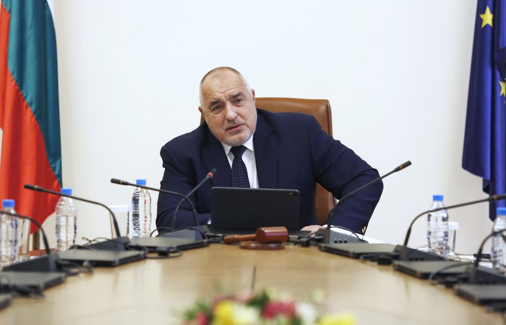 Ако изборите бяха днес, 7 партии щяха да са сигурни в парламента