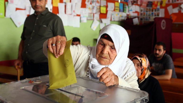 Местният вот е тест за популярността на турския президент Реджеп Ердоган