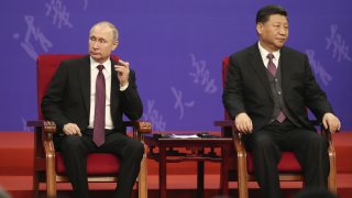 "Eдна държава трябва да създава. Ама не врагове, а приятели и продукти с висока добавена стойност", пише Цън Цон