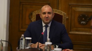 Радев разпуска парламента на 3 февруари