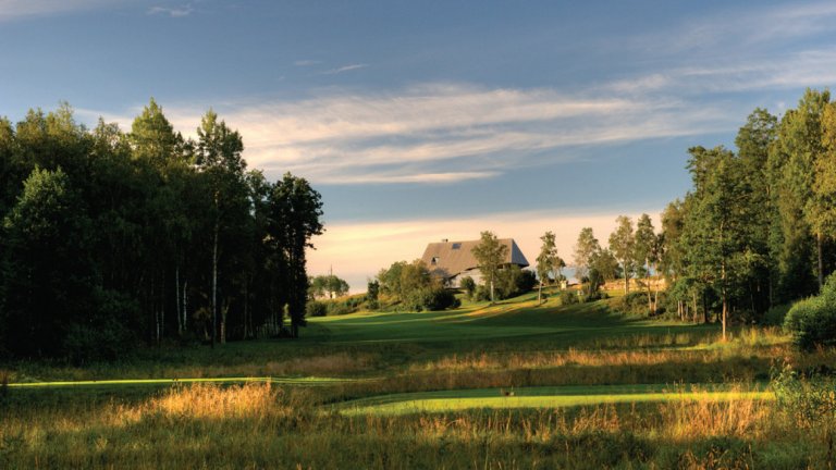 "Никога не си твърде стар, за да си поставиш нова цел или да имаш нова мечта" - К.С.Луис
