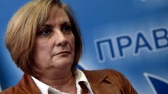 Искра Михайлова твърди, че за проектът за Кара дере не съществува за нейното министерство