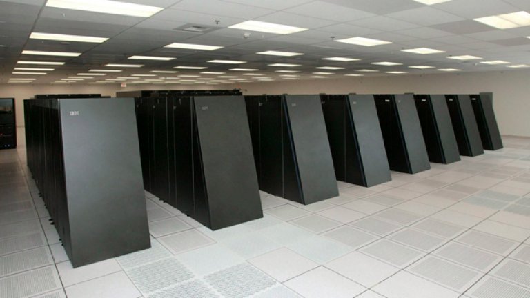 Суперкомпютърът на IBM е трети по-производителност и първи по икономичност - "само" 7.84 мегавата