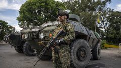 Според предполагаем разказ на очевидец венецуелските войници са повръщали кръв